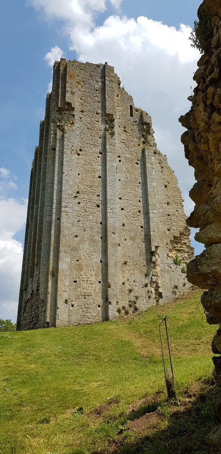 La tour de Broue