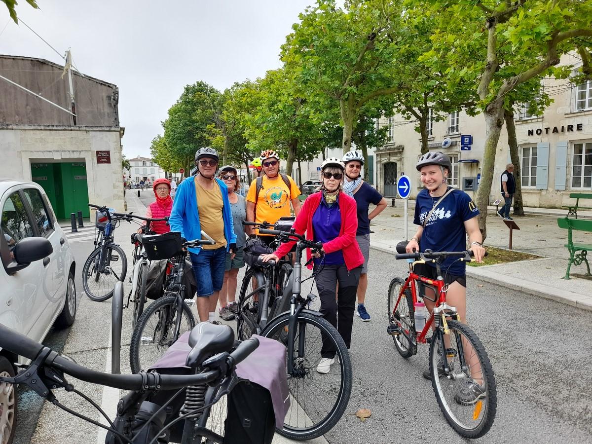 .........................................Le peleton du Foyer...